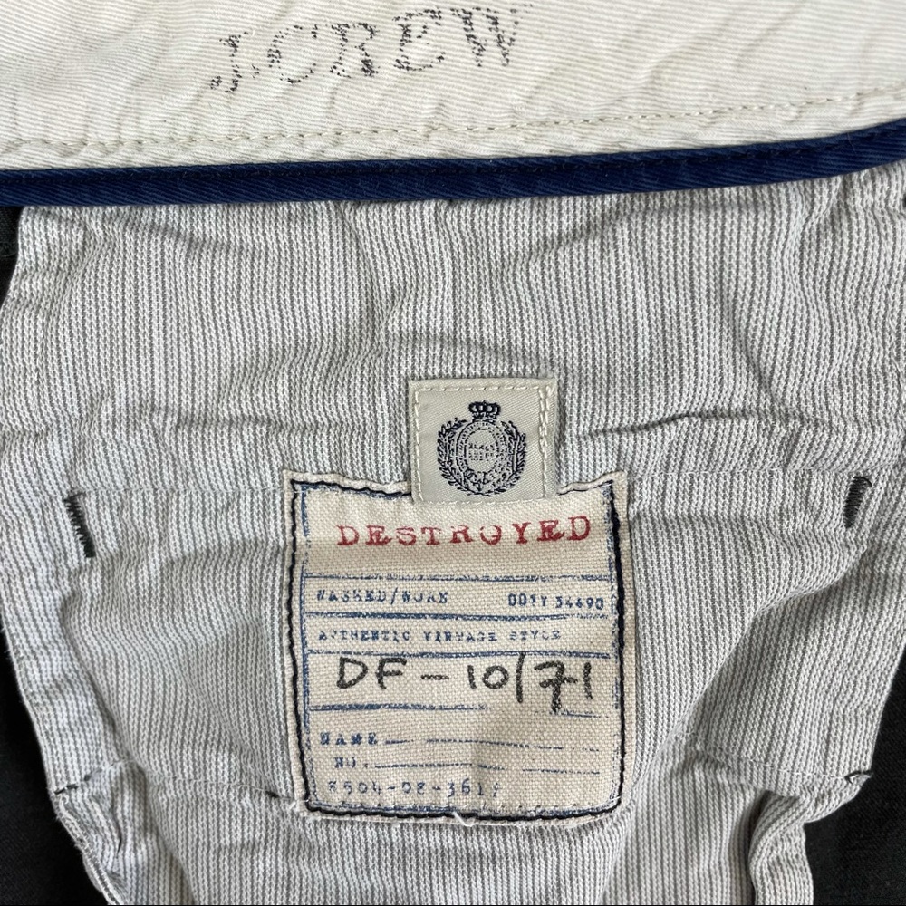 J Crew Destroyed Whale All Over Shorts - 33w - Picture 12 of 12